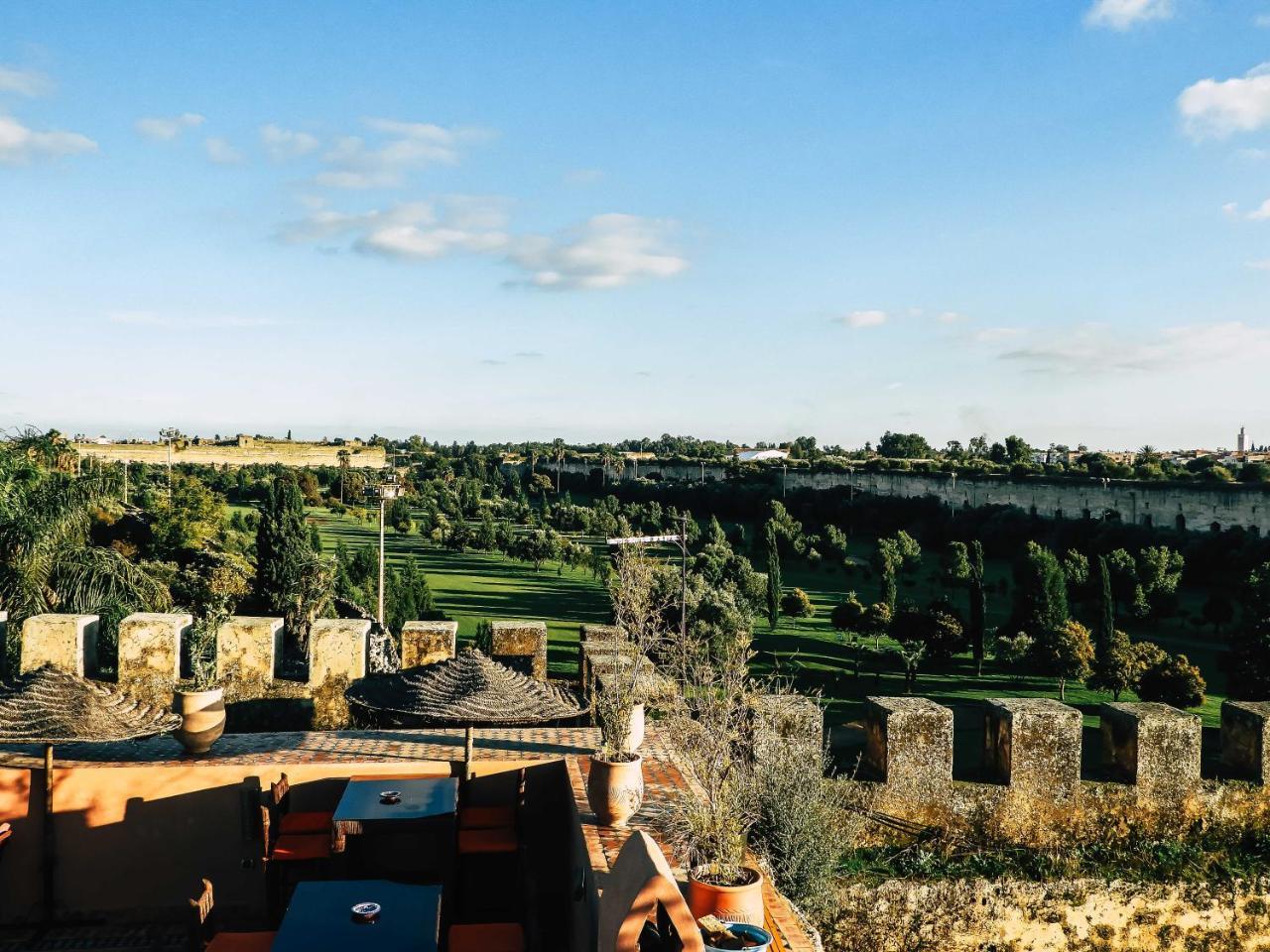 Riad Golf Stinia 1 Meknès Esterno foto